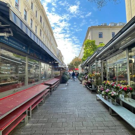 Premium Residence At Famous Vienna Kutschkermarkt Luaran gambar