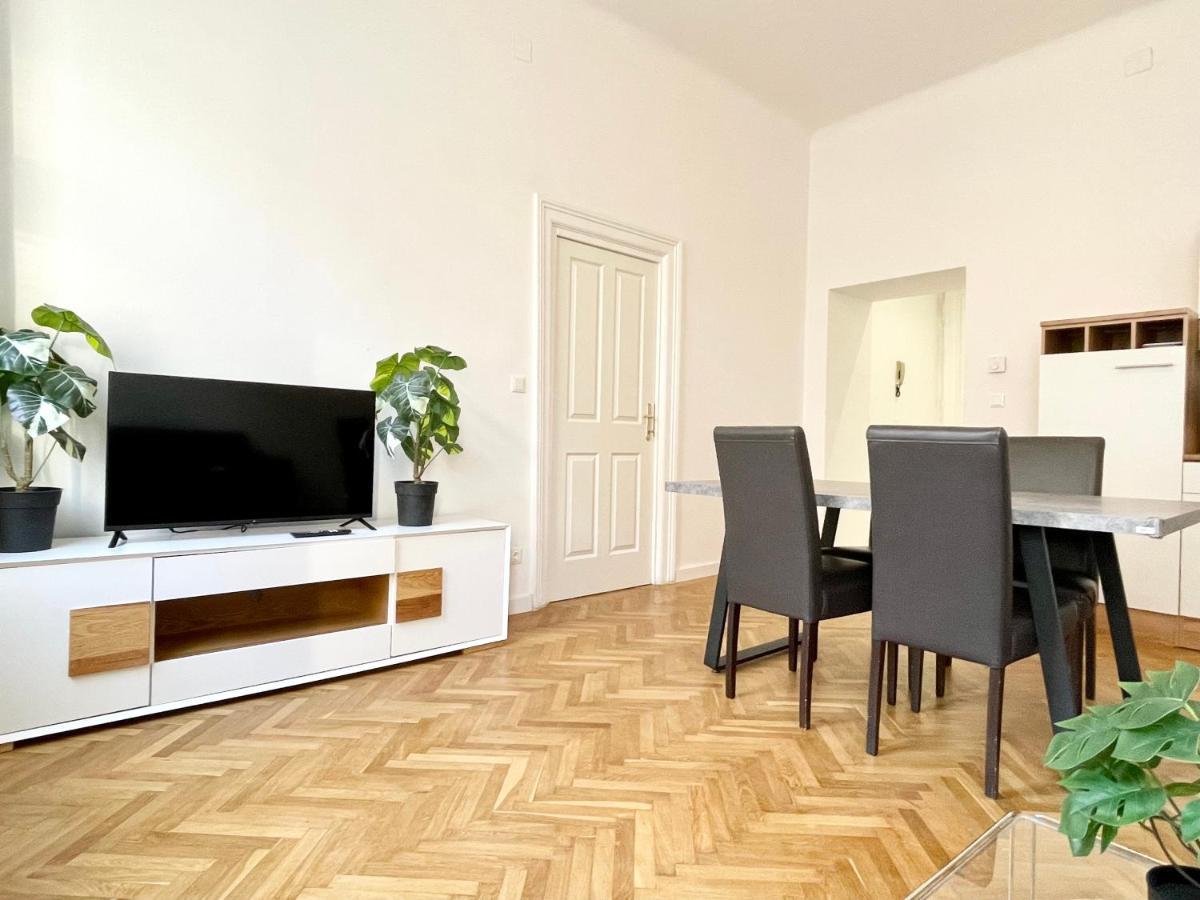 Premium Residence At Famous Vienna Kutschkermarkt Luaran gambar